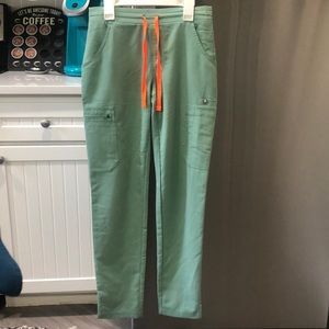 XXS Jade Yola Skinny FIGS Scrub Pants